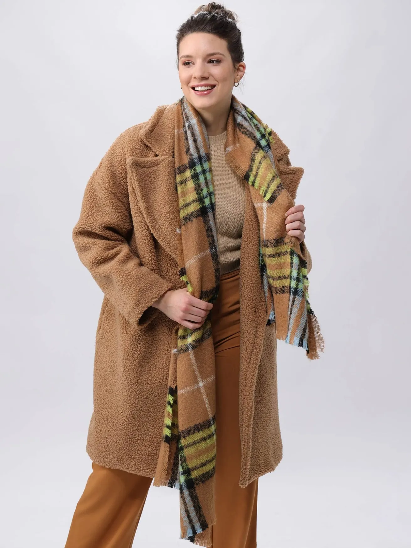 Cashmink-Stola mit FRAAS Plaid Karo - Made in Germany