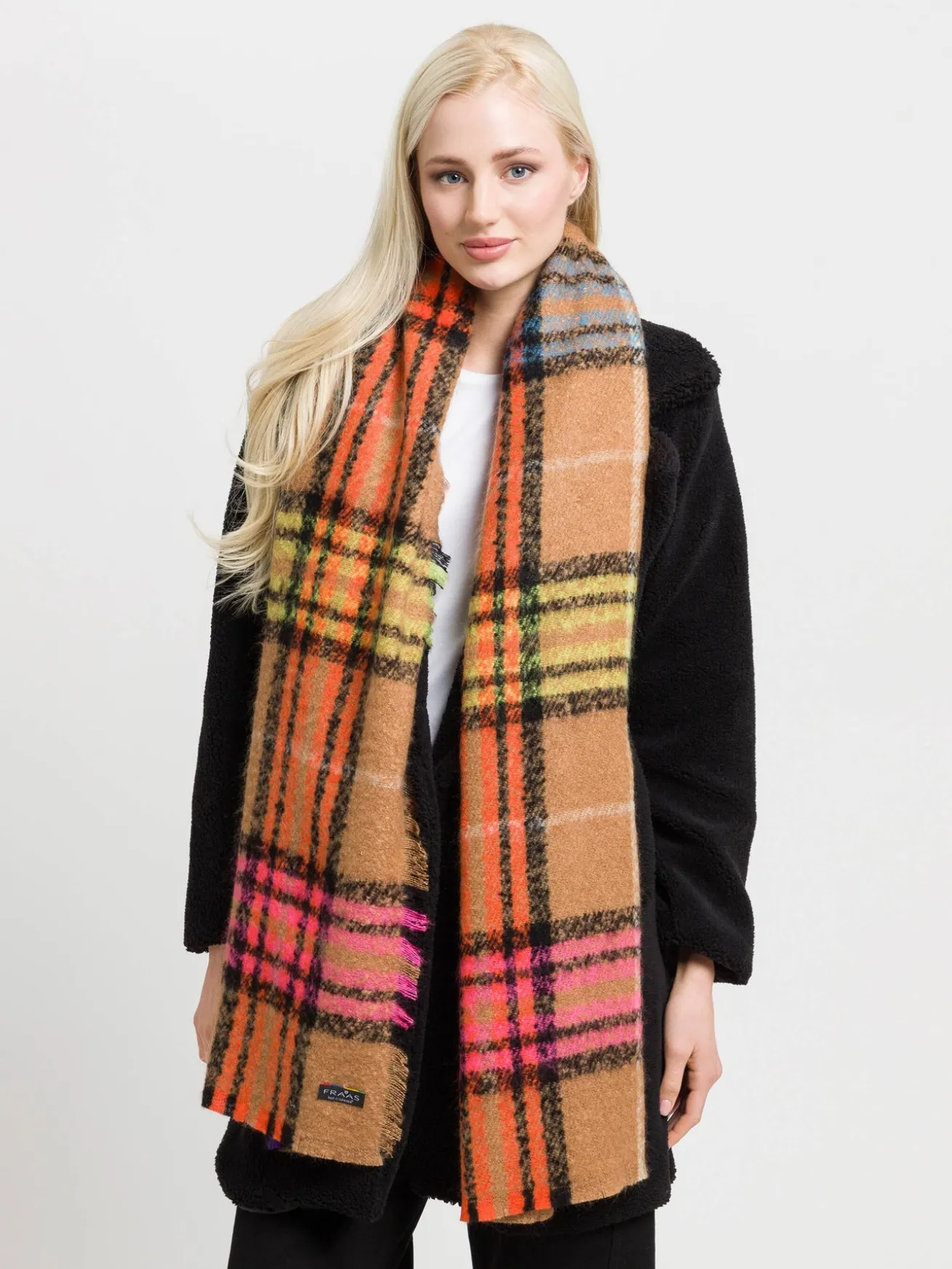 Cashmink-Stola mit FRAAS Plaid Karo - Made in Germany