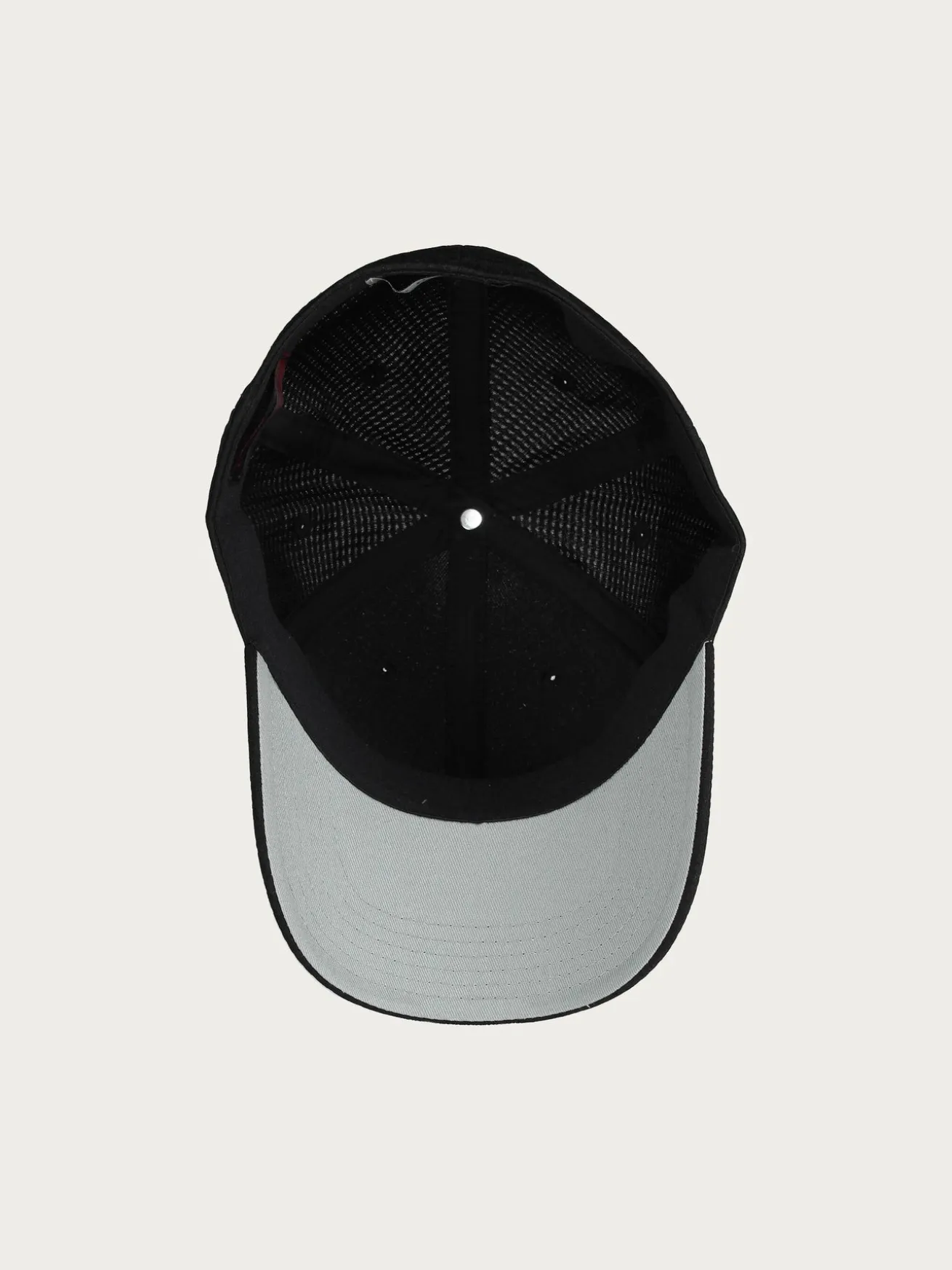 Sportliche Baseballkappe mit bugatti-Logo
