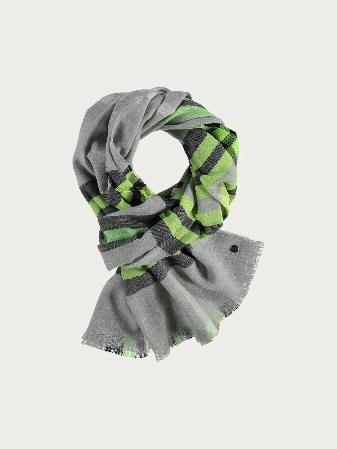 Stola mit FRAAS Plaid - Made in Germany