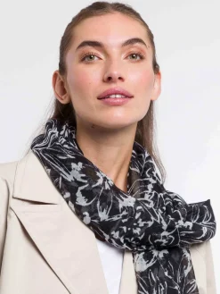 Sustainability Collection - Eleganter Schal mit tropischem Blumen-Design