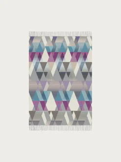 Sustainability Edition - Cashmink-Decke mit Dreieck-Design - Made in Germany