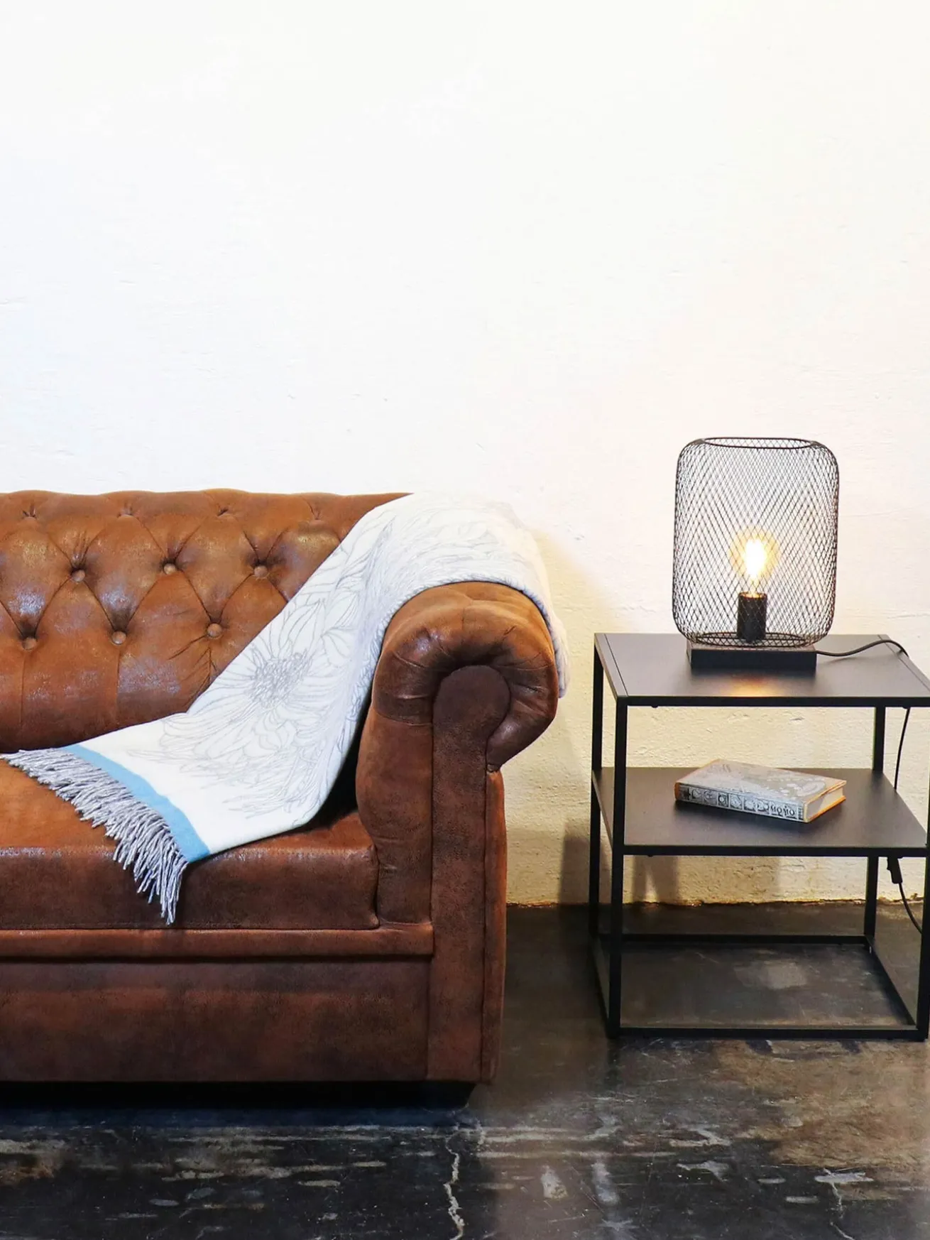 Sustainability Edition - Cashmink-Decke mit Blumen-Design - Made in Germany