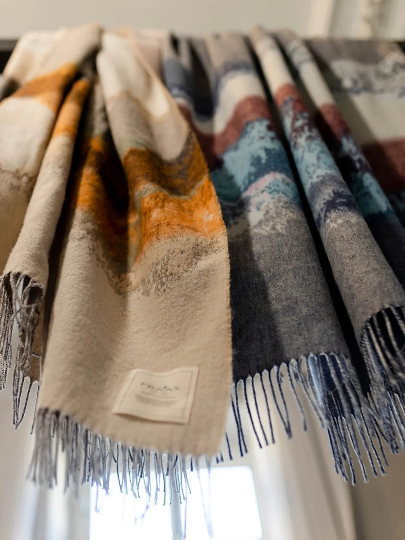 Sustainability Edition - Cashmink-Decke mit Aquarell-Design - Made in Germany