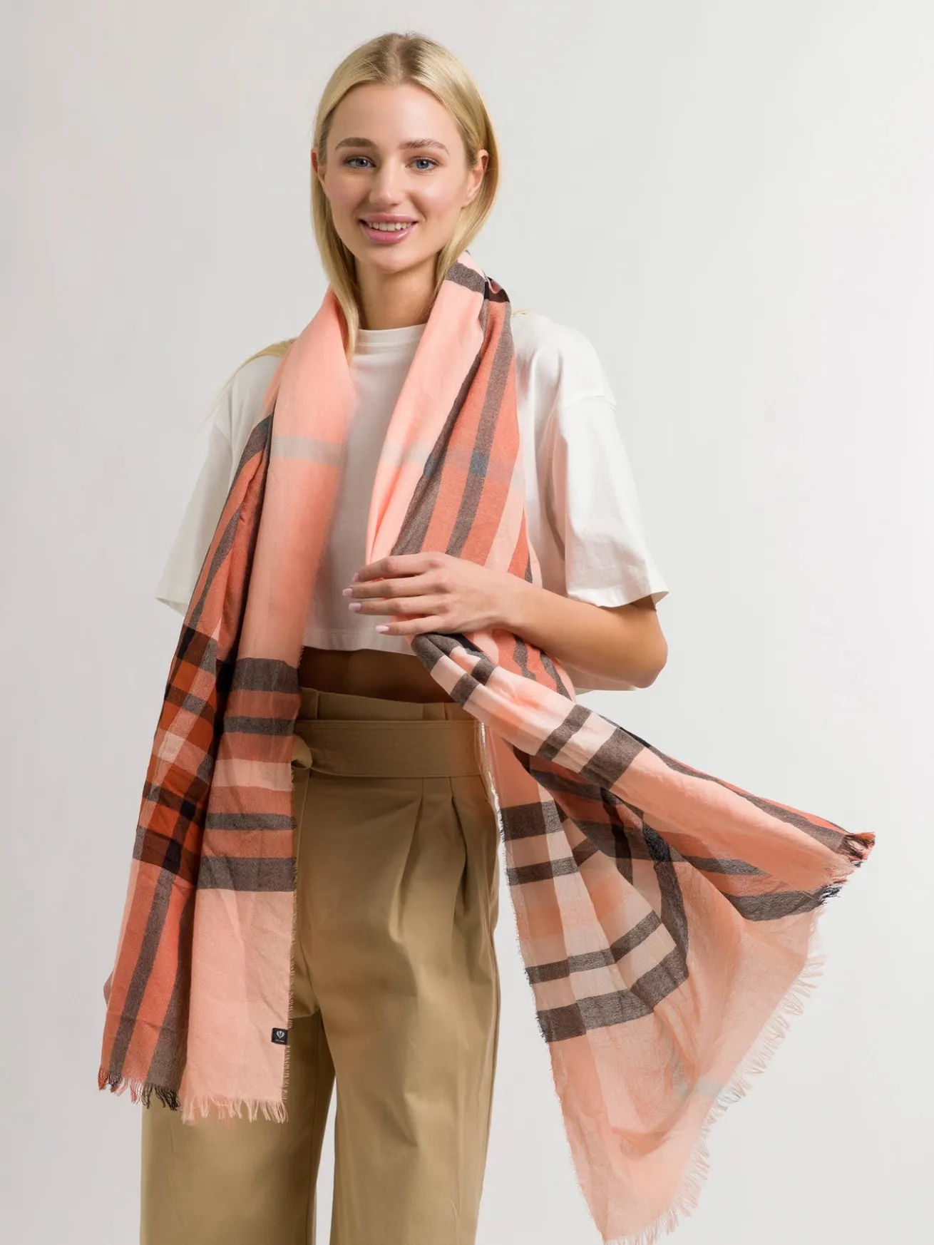 Sustainability Edition - Leichte Stola mit FRAAS Plaid Karo