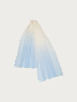 Wollschal im Ombré-Design