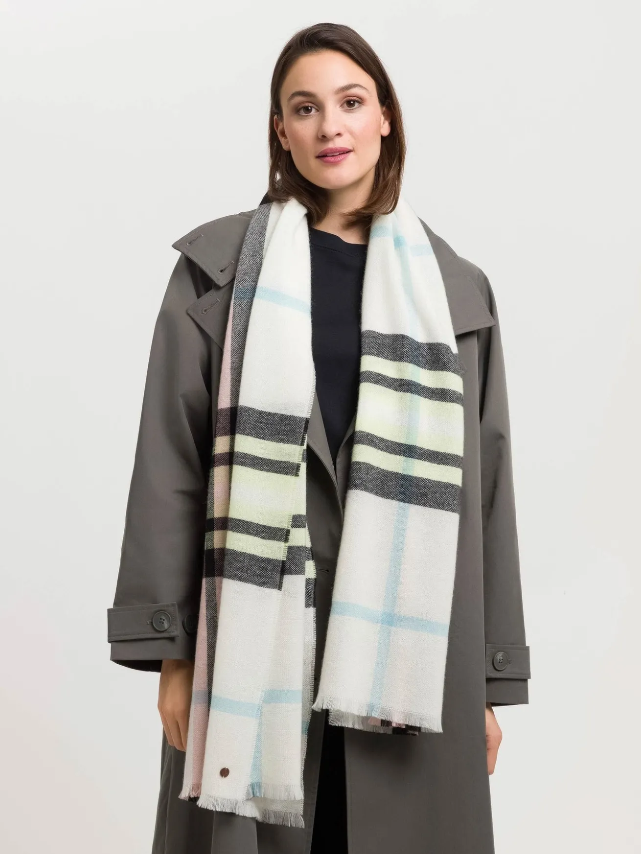 Zarte Stola mit FRAAS Plaid Karo aus reinem Kaschmir